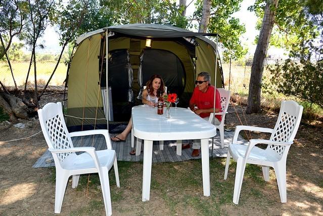 Camping Mithimna Kissamos Bilik gambar