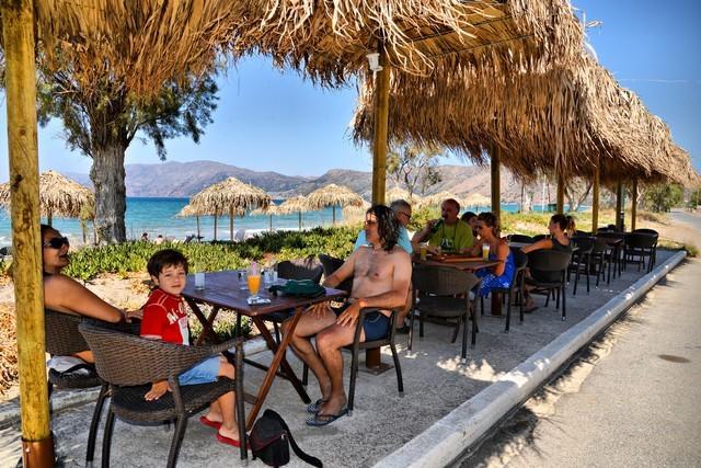 Camping Mithimna Kissamos Bilik gambar